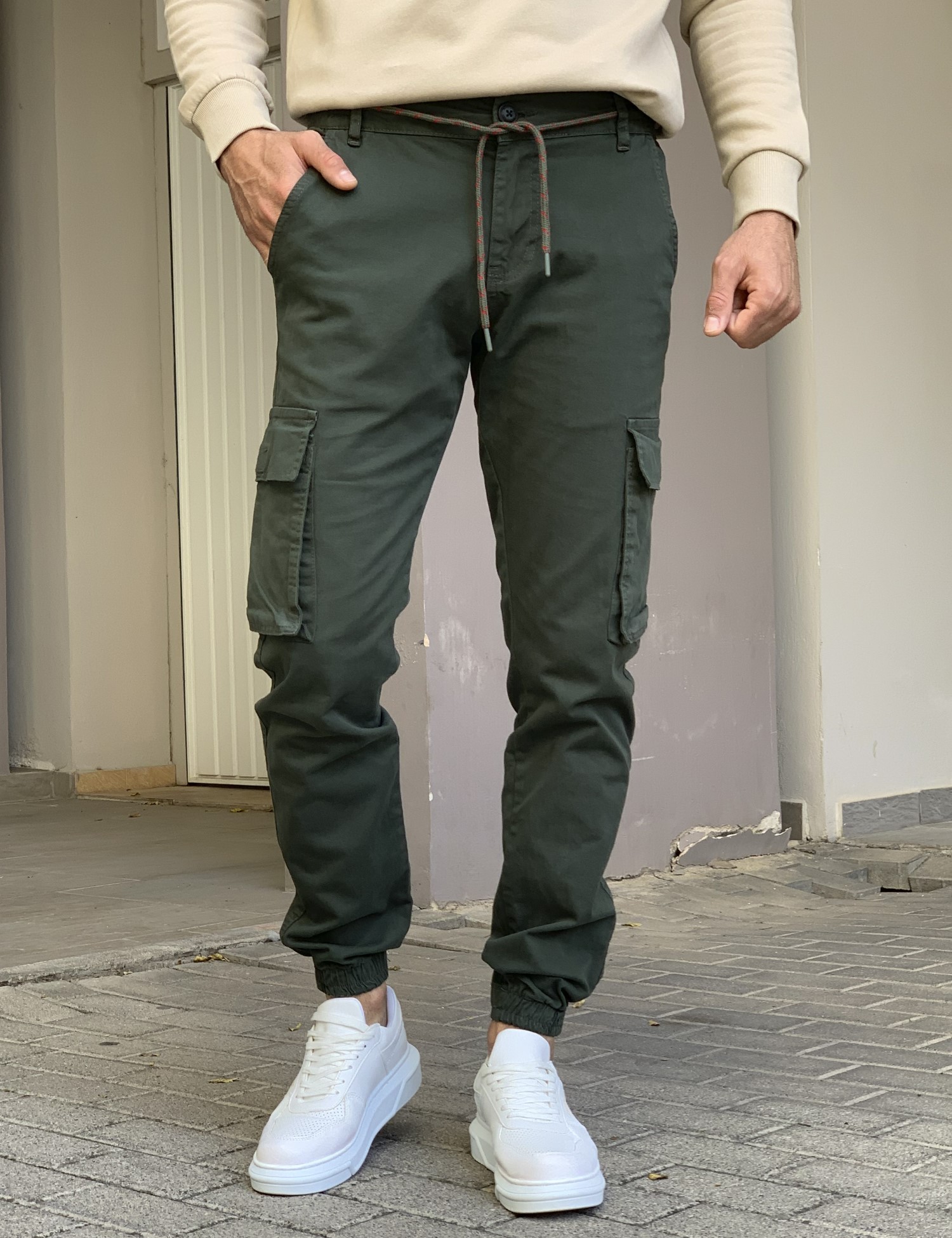 Ανδρικό χακί υφασμάτινο cargo παντελόνι 238168K φωτογραφία